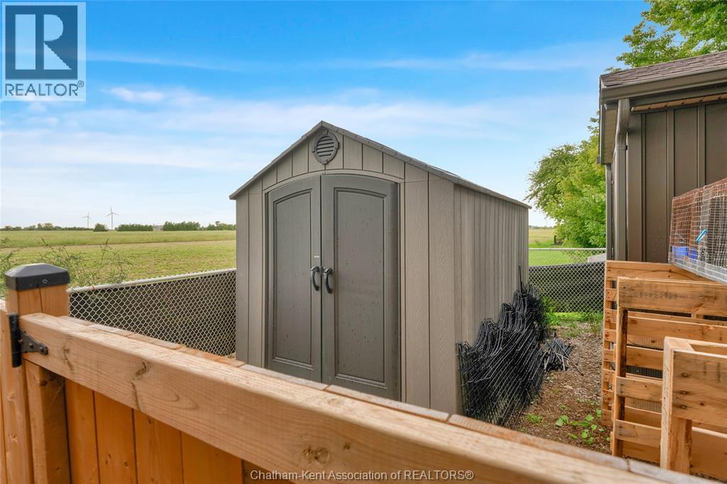 22644 Merlin ROAD - Image 33