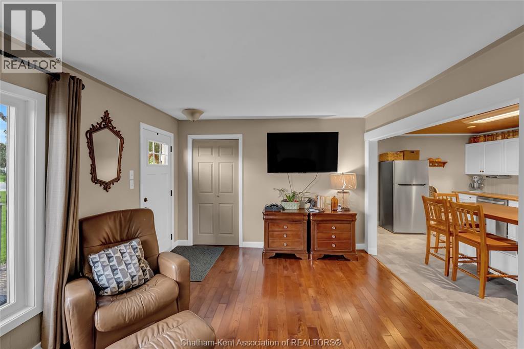 22644 Merlin ROAD - Image 6
