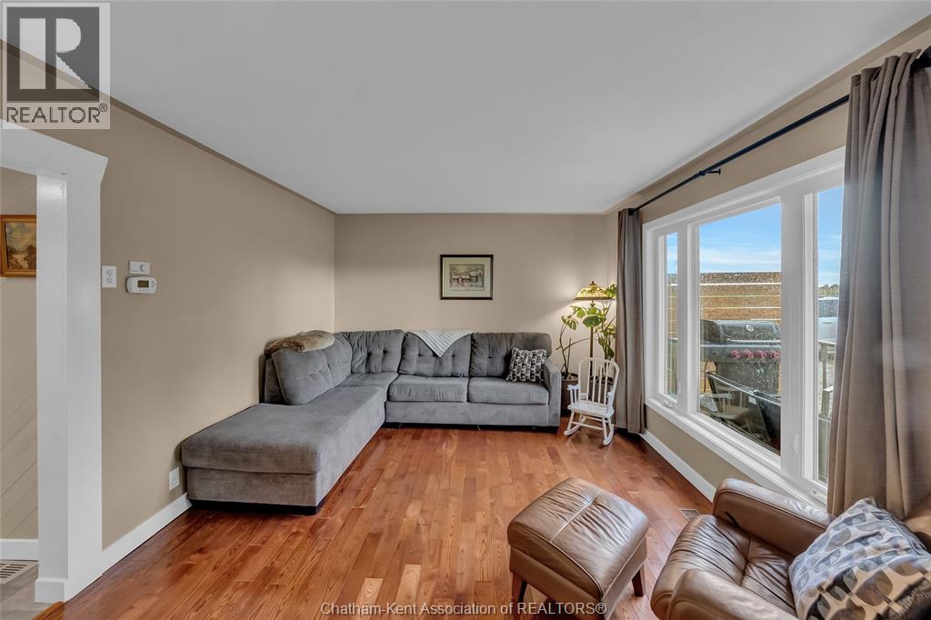 22644 Merlin ROAD - 8