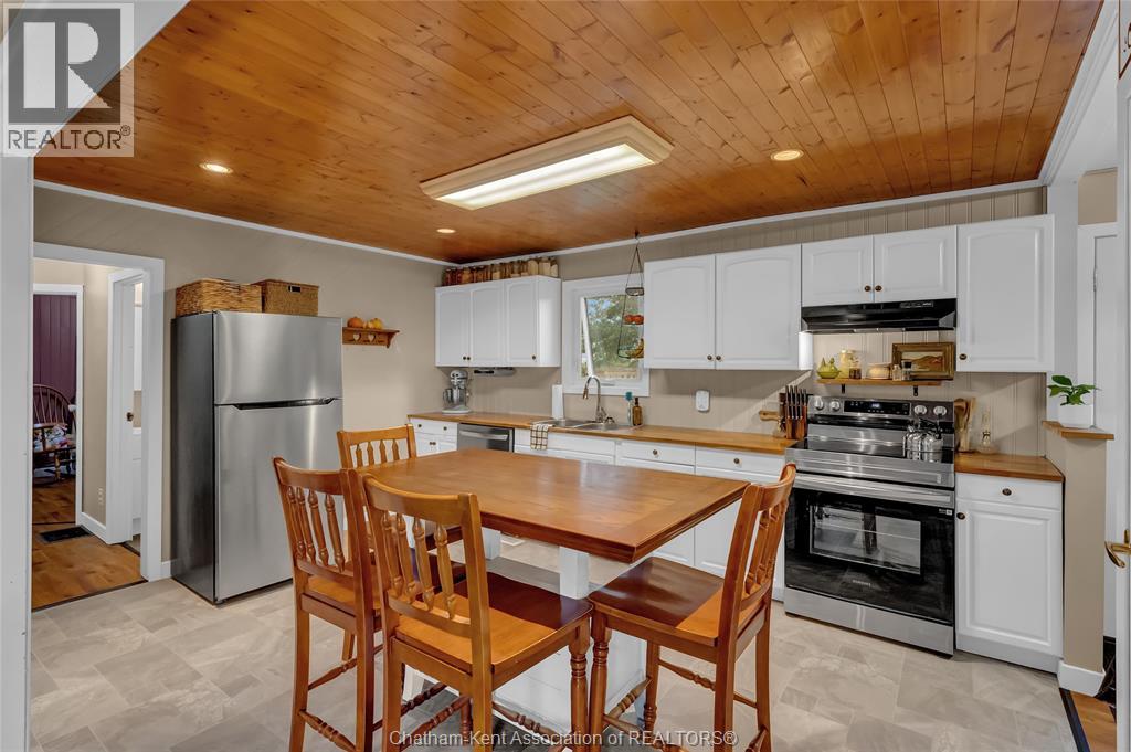 22644 Merlin ROAD - Image 9