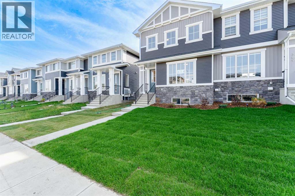 385 Waterford Boulevard, Chestermere