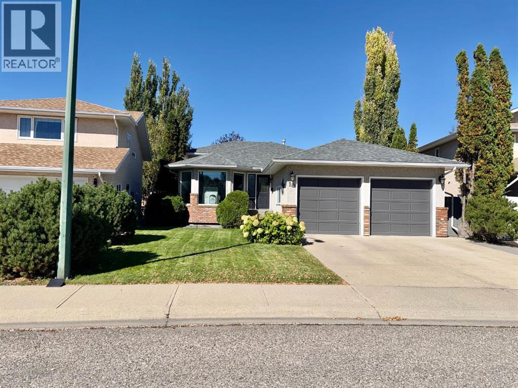 Property for sale at 18 Heritage Close W