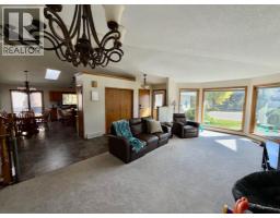 4pc Bathroom - 18 Heritage Close W, Lethbridge, AB T1K6R9 Photo 10