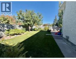 Recreational, Games room - 18 Heritage Close W, Lethbridge, AB T1K6R9 Photo 8
