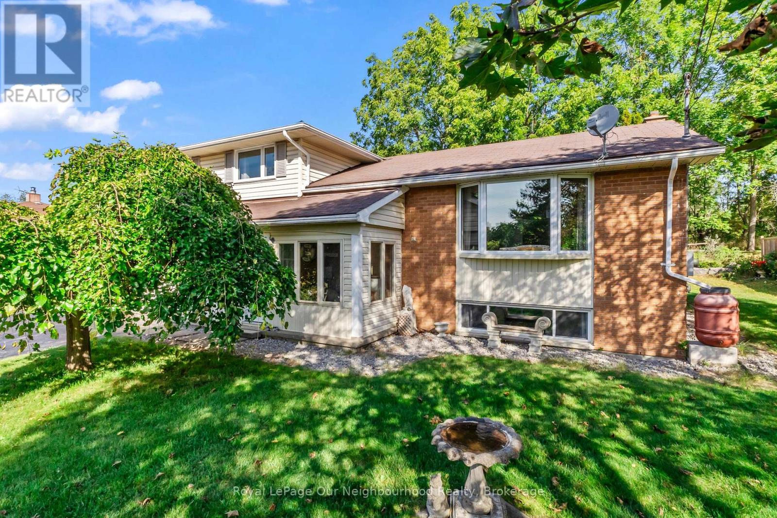 13 ORCHARD CRESCENT - 49