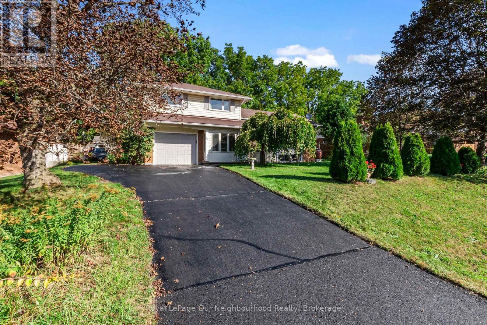 13 ORCHARD CRESCENT - 8
