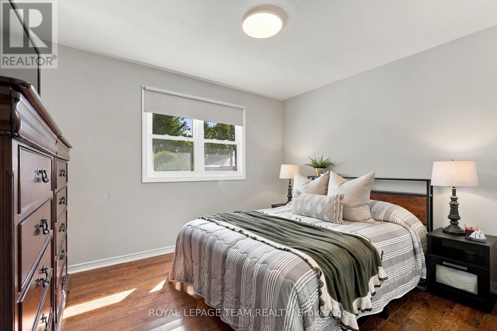 309 GEORGE STREET EAST - 18