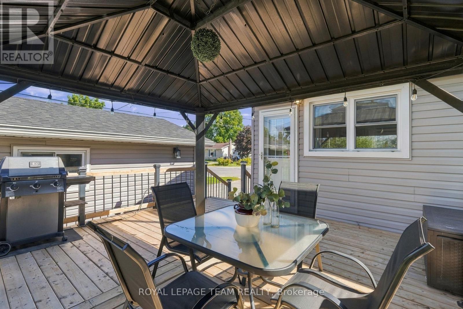 309 GEORGE STREET EAST - Image 32