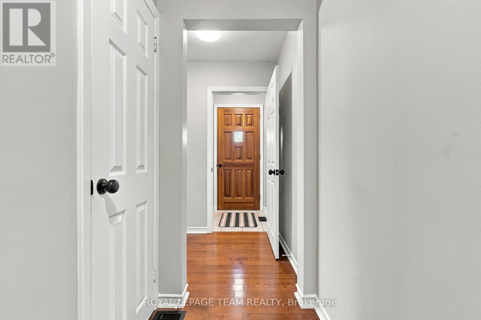309 GEORGE STREET EAST - 8