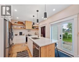 333 Cameron Street, photo 4