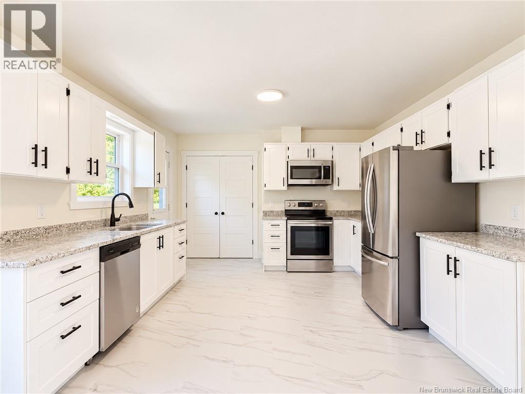 241 Claudie Road - Image 14