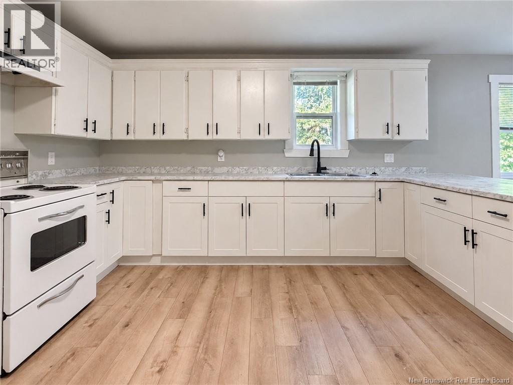 241 Claudie Road - Image 34
