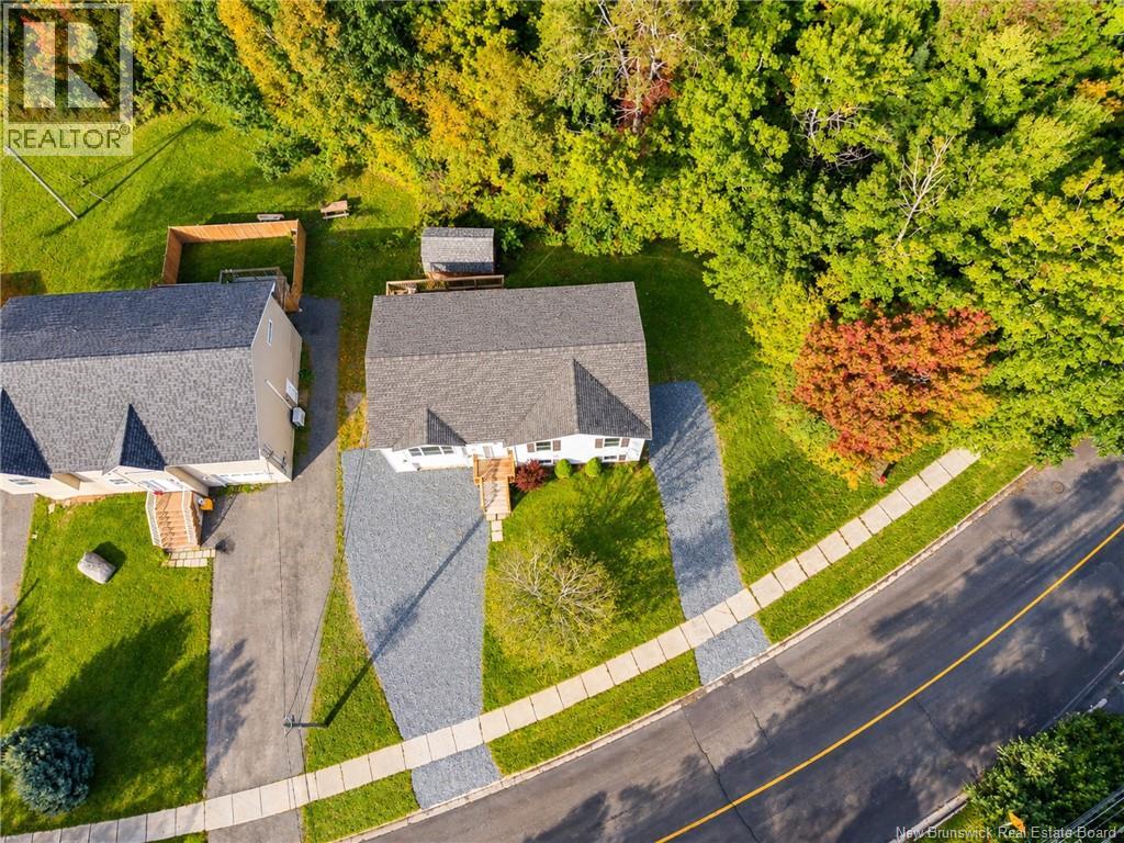 241 Claudie Road, Fredericton, New Brunswick, E3G7T6, Fredericton, New Brunswick — photo 4 of 5