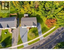 241 Claudie Road, photo 4