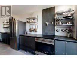303 - 1 Shipyard Lane, Collingwood, ON L9Y0W2 Photo 17