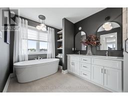 105 Haylock Avenue, Centre Wellington, ON N0B1S0 Photo 38