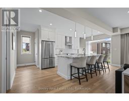 Kitchen - 105 Haylock Avenue, Centre Wellington, ON N0B1S0 Photo 6