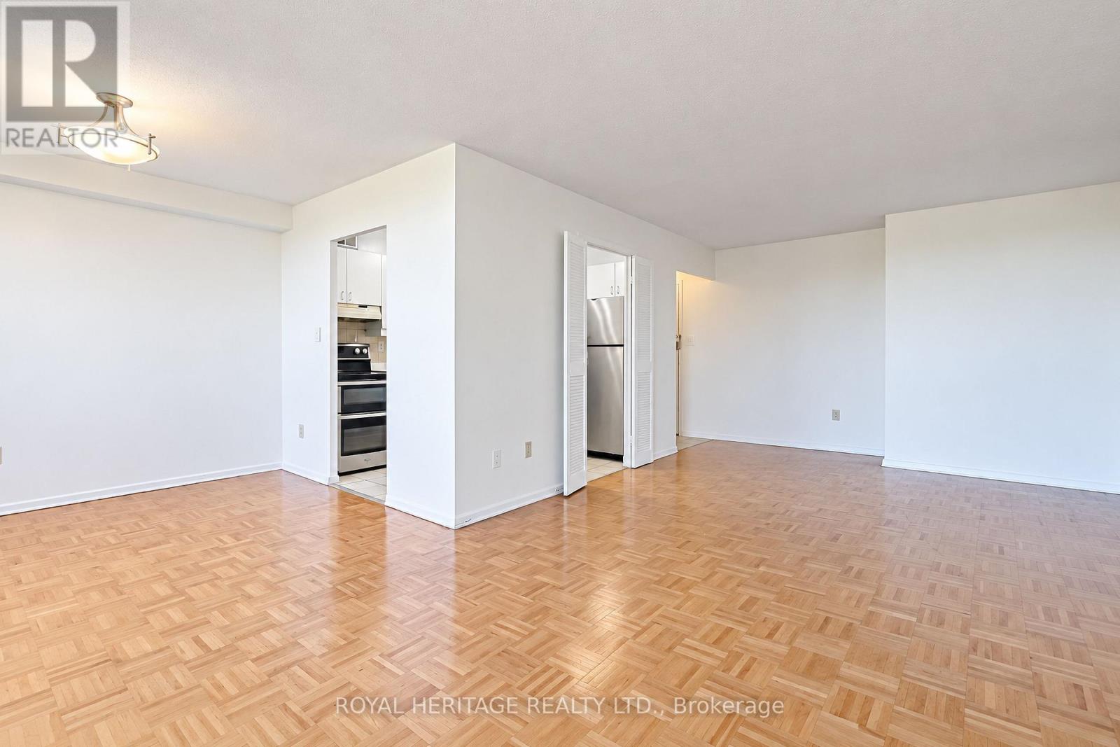 #603 10 EDGECLIFF GOLFWAY - 13