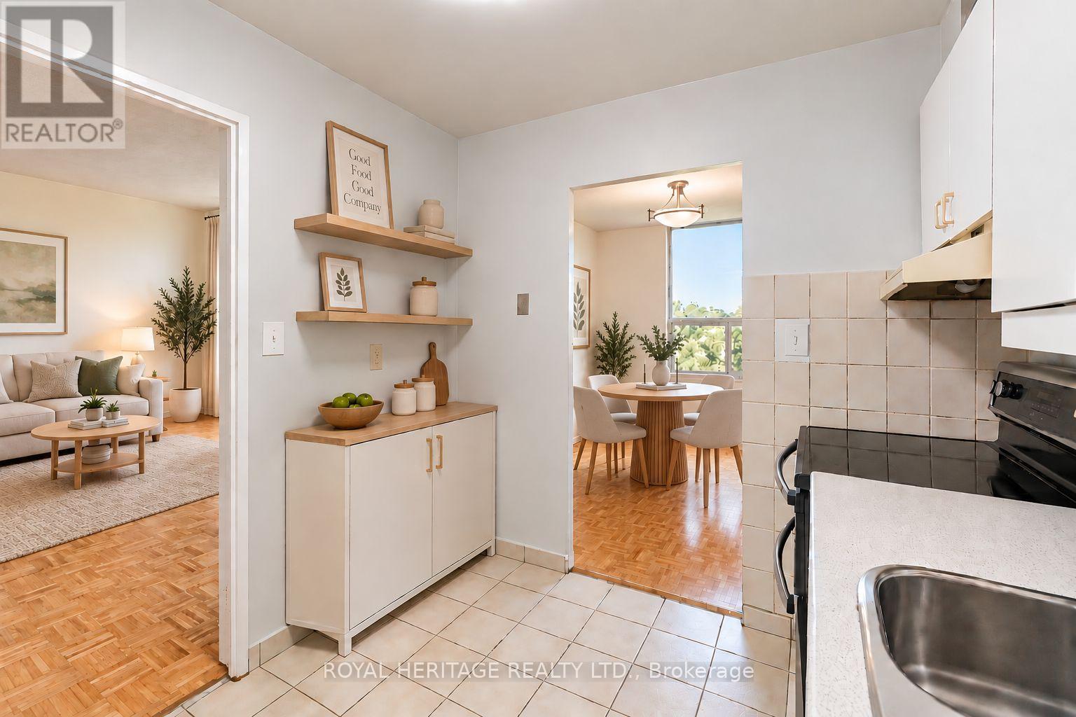 #603 10 EDGECLIFF GOLFWAY - 19
