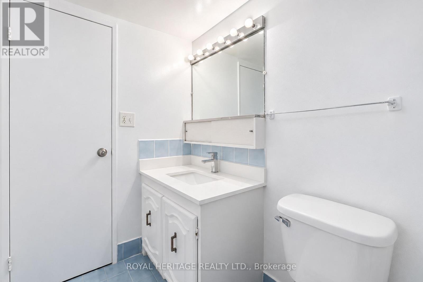 #603 10 EDGECLIFF GOLFWAY - 30