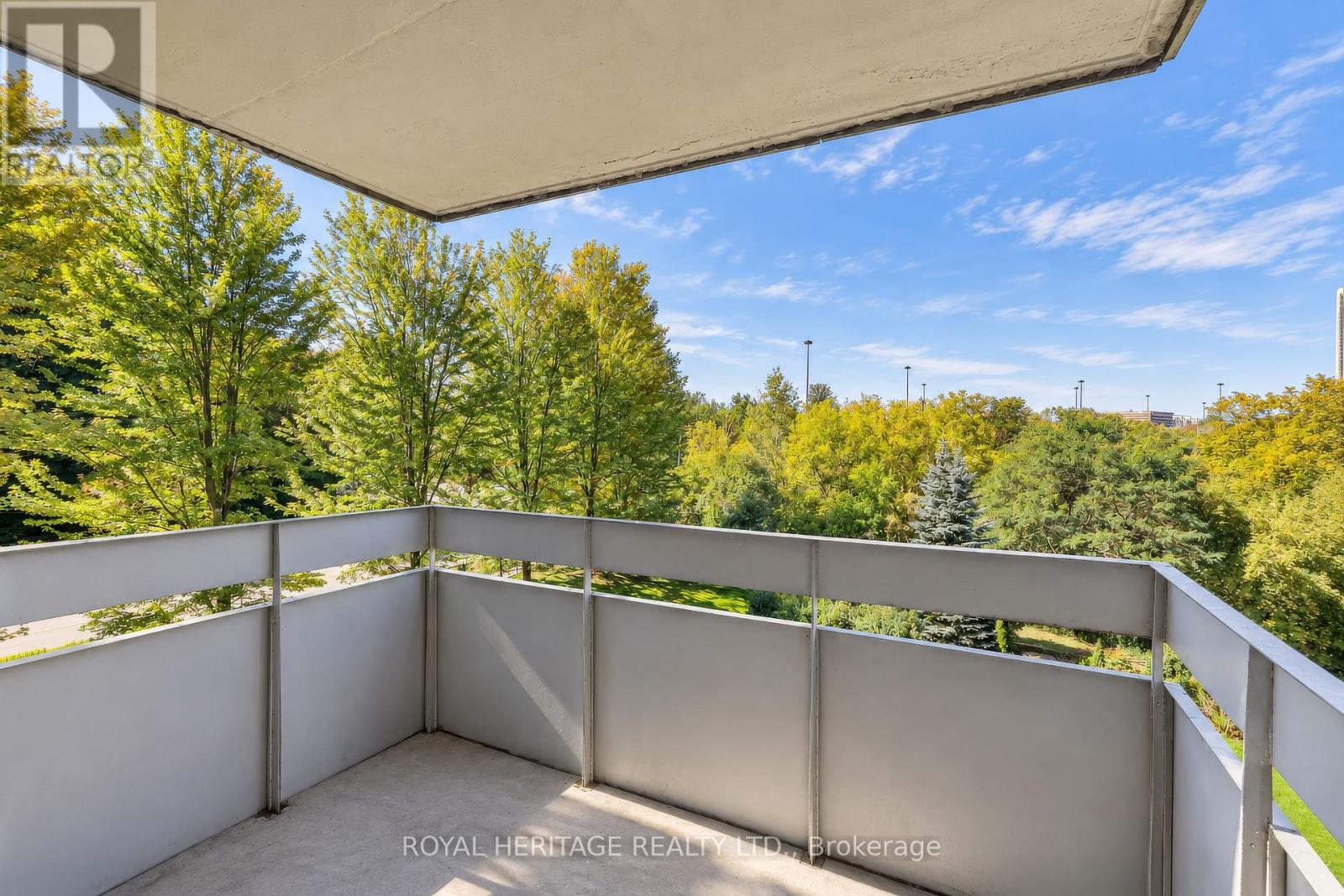 #603 10 EDGECLIFF GOLFWAY - 33