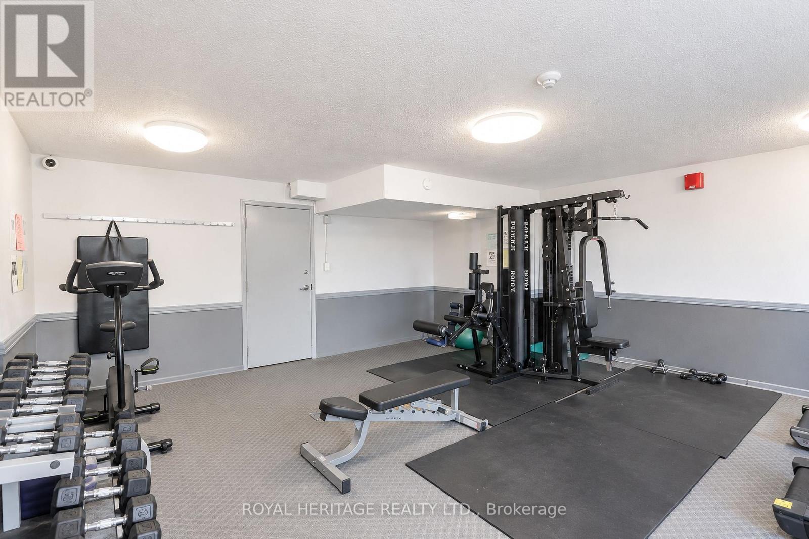 #603 10 EDGECLIFF GOLFWAY - 38