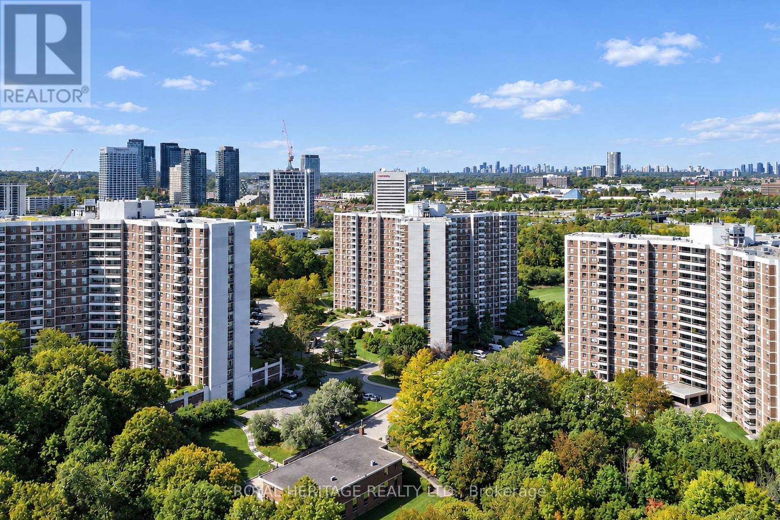 #603 10 EDGECLIFF GOLFWAY - Image 40