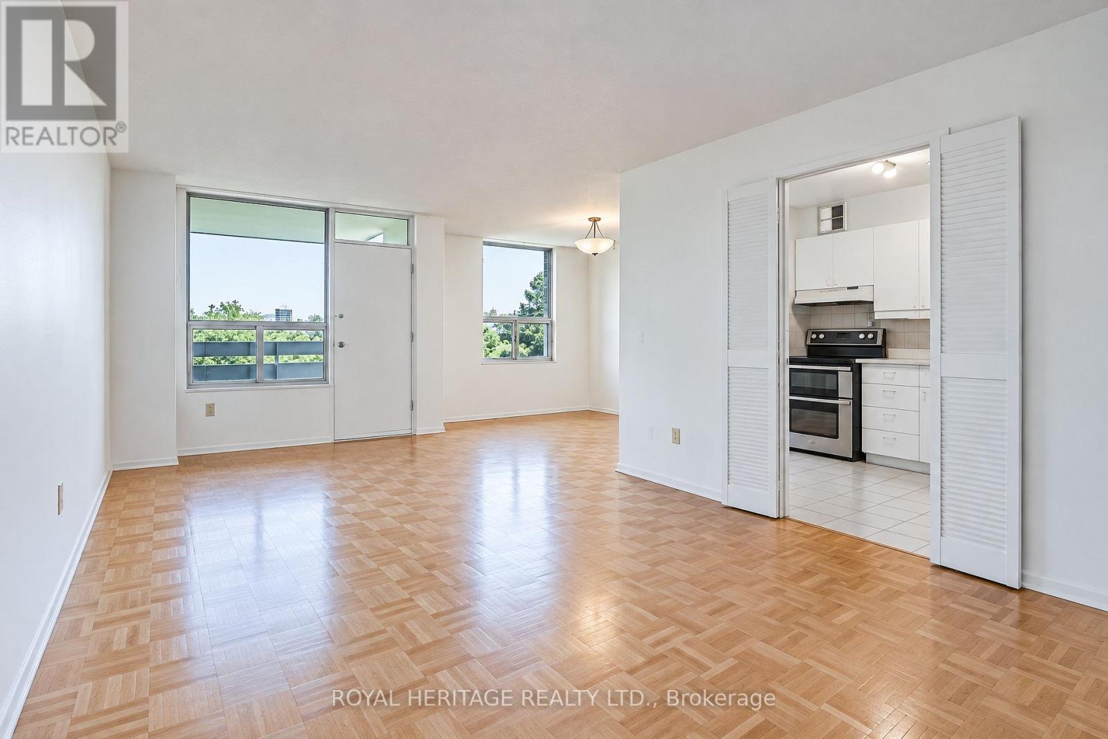 #603 10 EDGECLIFF GOLFWAY - 7