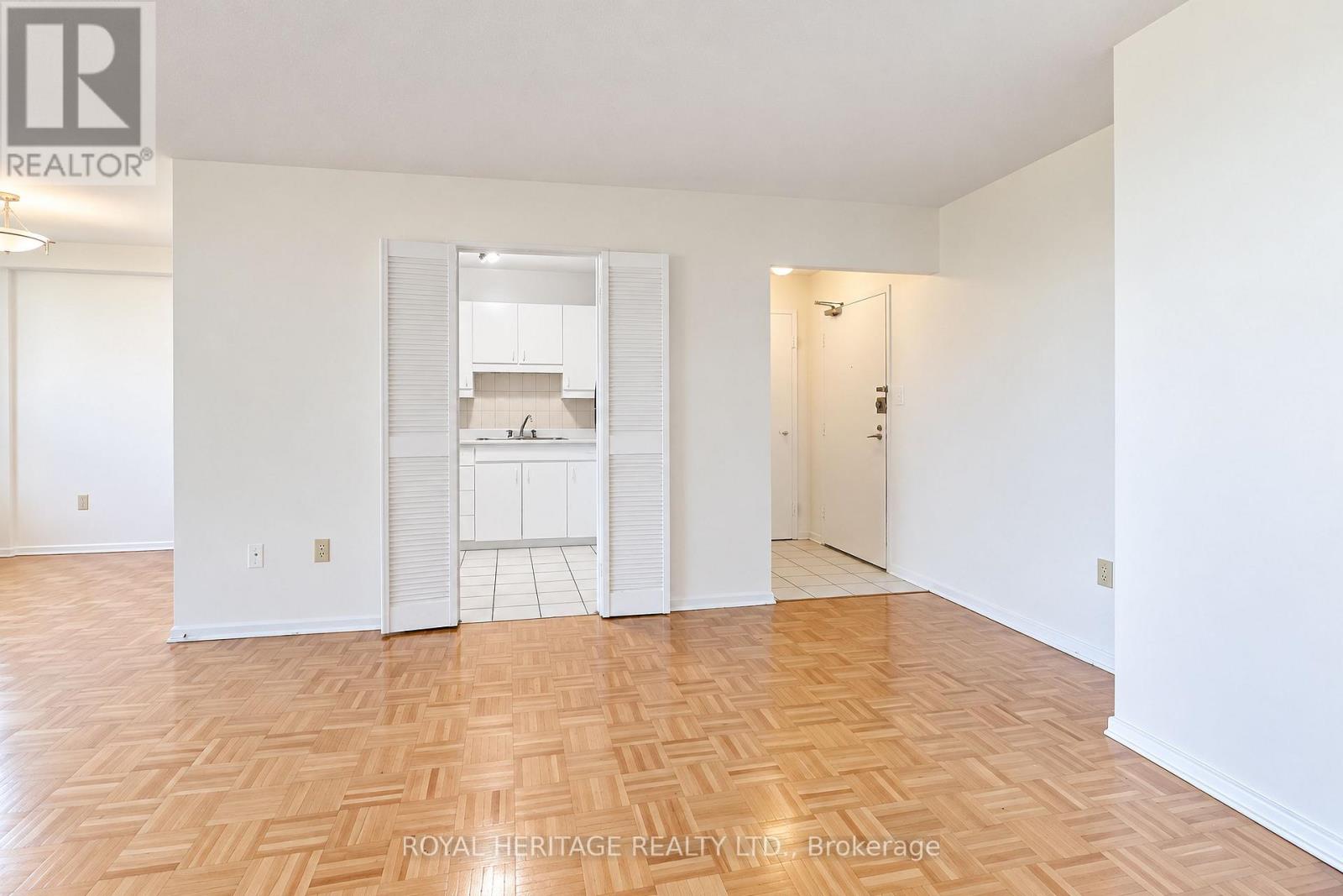 #603 10 EDGECLIFF GOLFWAY - 9