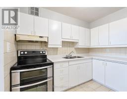 603 - 10 Edgecliff Golfway, Toronto, ON M3C3A3 Photo 17
