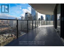 1402 - 11 Wellesley Street W, Toronto, ON M4Y0G4 Photo 14