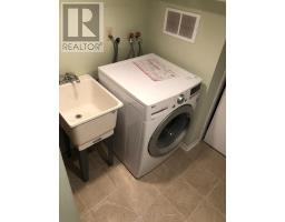 1 - 849 Bathurst Street, Toronto, ON M5R3G2 Photo 8