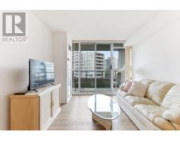 814 - 11 Townsgate Drive, Vaughan, ON L4J8G4 Photo 10