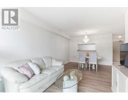 814 - 11 Townsgate Drive, Vaughan, ON L4J8G4 Photo 11