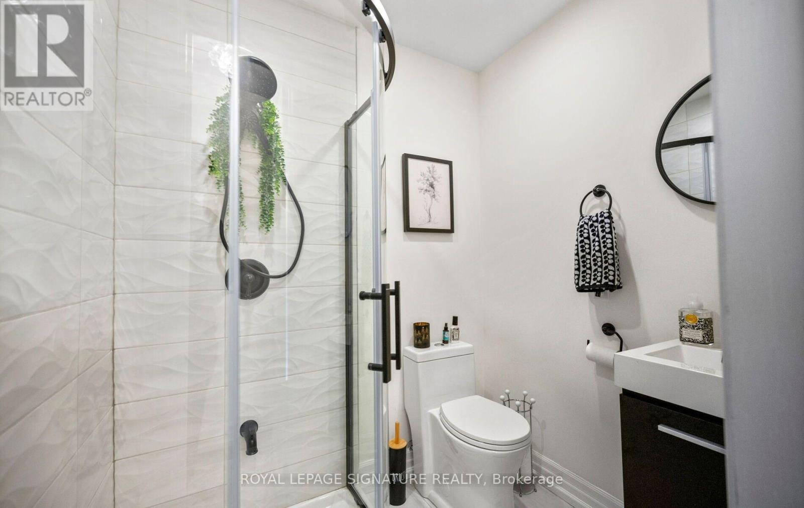57 SABRINA DRIVE - Image 23