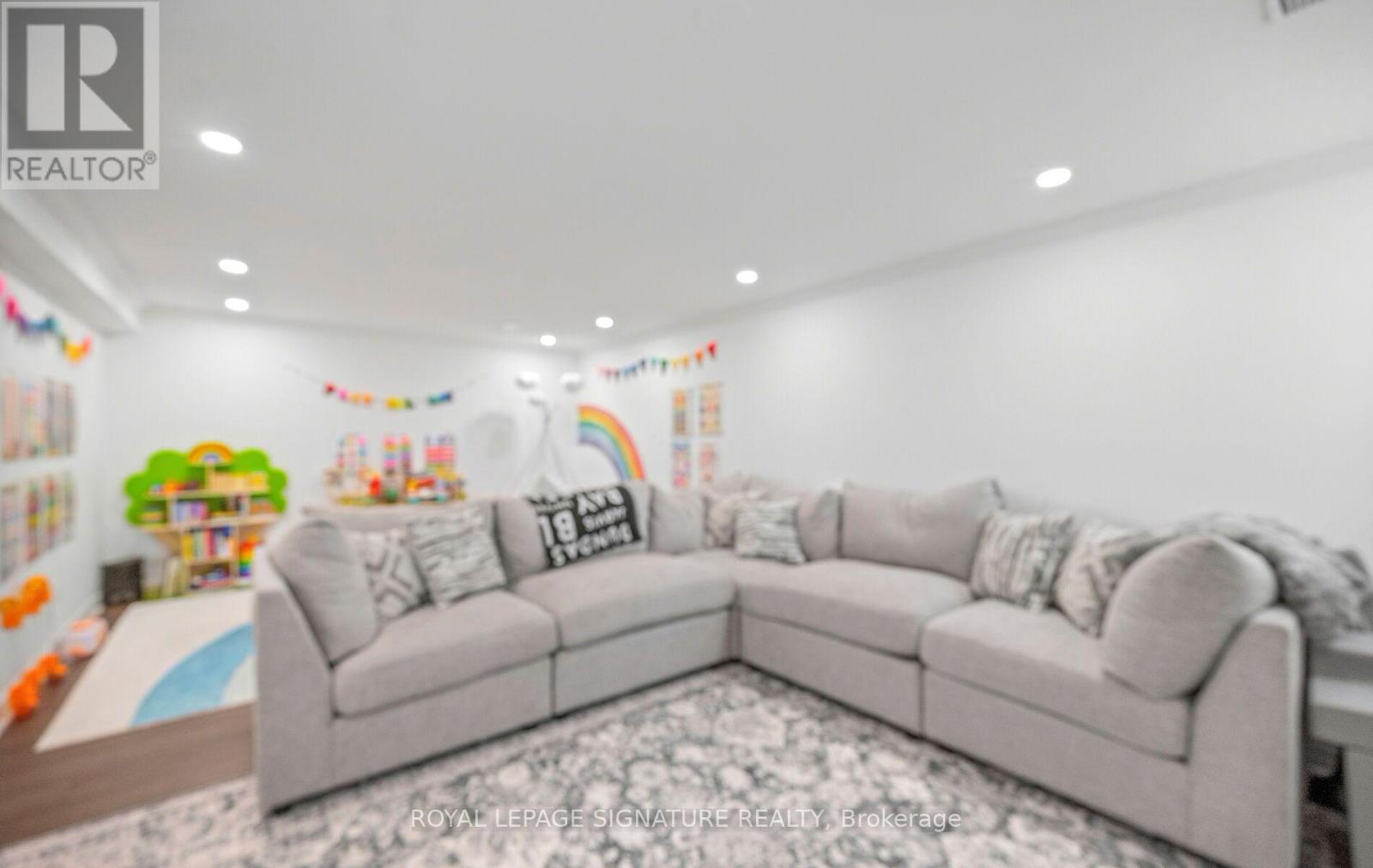 57 SABRINA DRIVE - Image 26