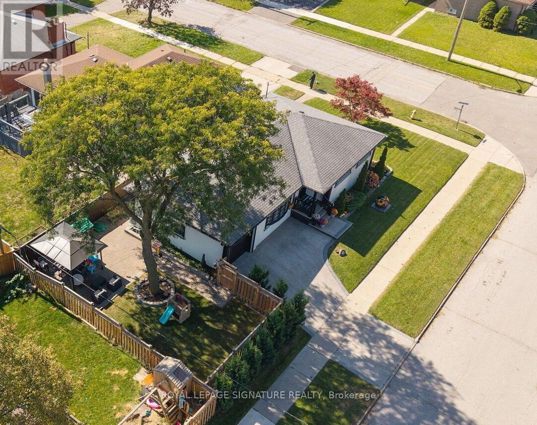 57 SABRINA DRIVE - Image 39