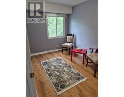 1576 Lassiter Terrace, Ottawa, ON K1J8N4 Photo 14