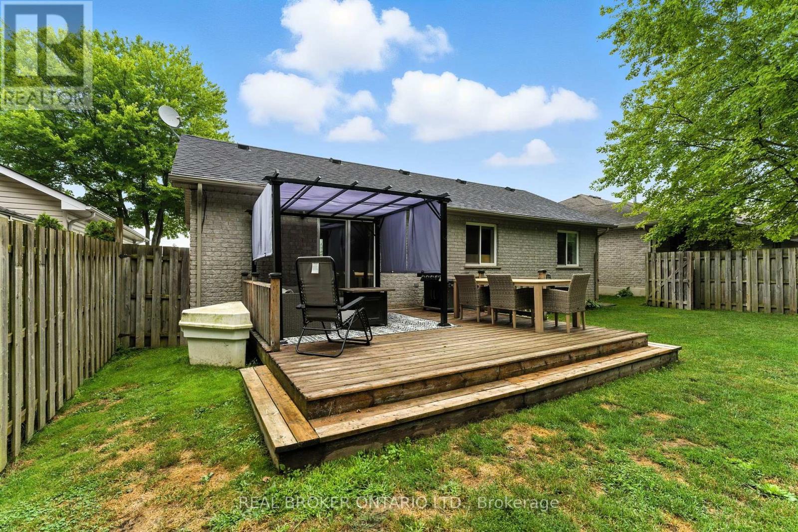 53 HAWTREY ROAD - 30