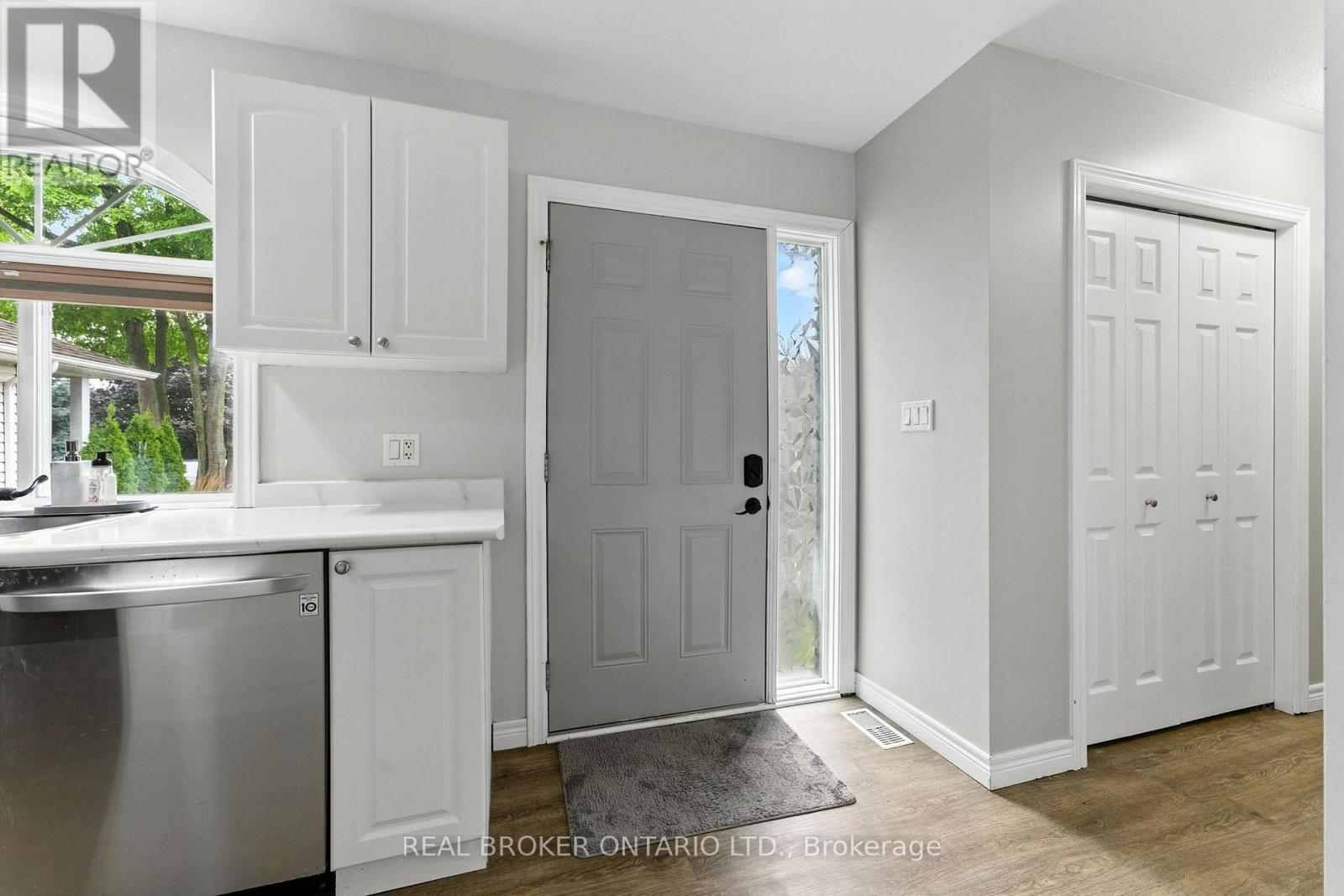 53 HAWTREY ROAD - 7