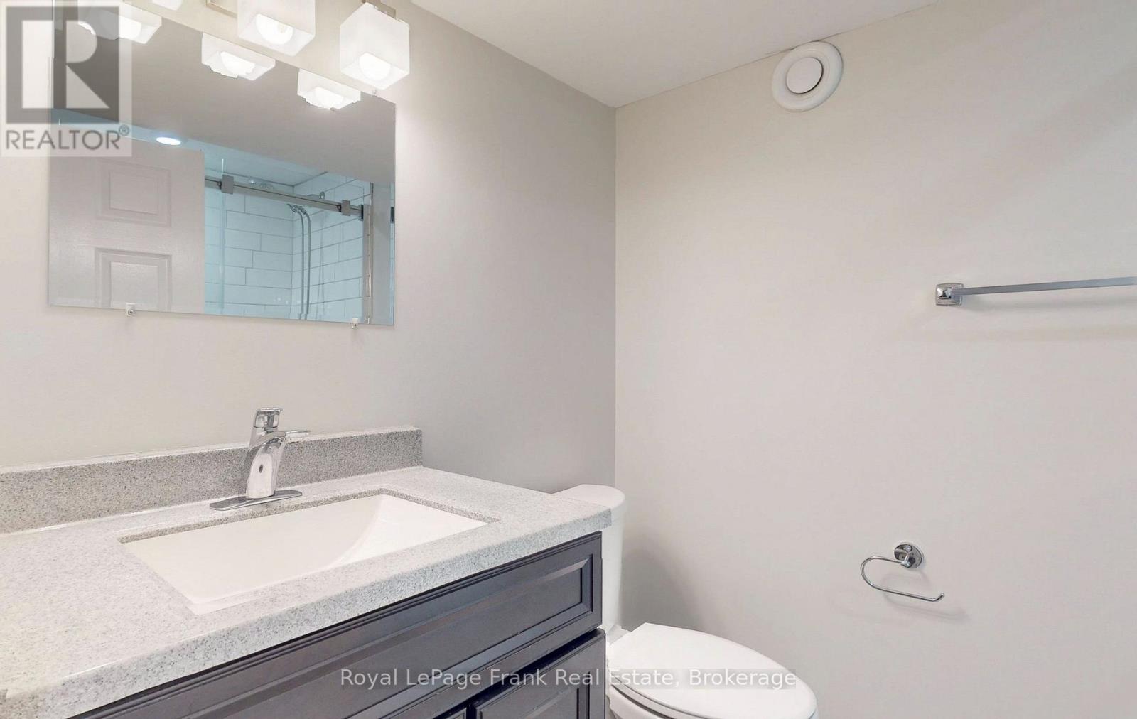 121 LABRADOR DRIVE - Image 34