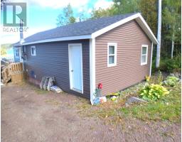 5 Old Road, Western Arm thumbnail 4