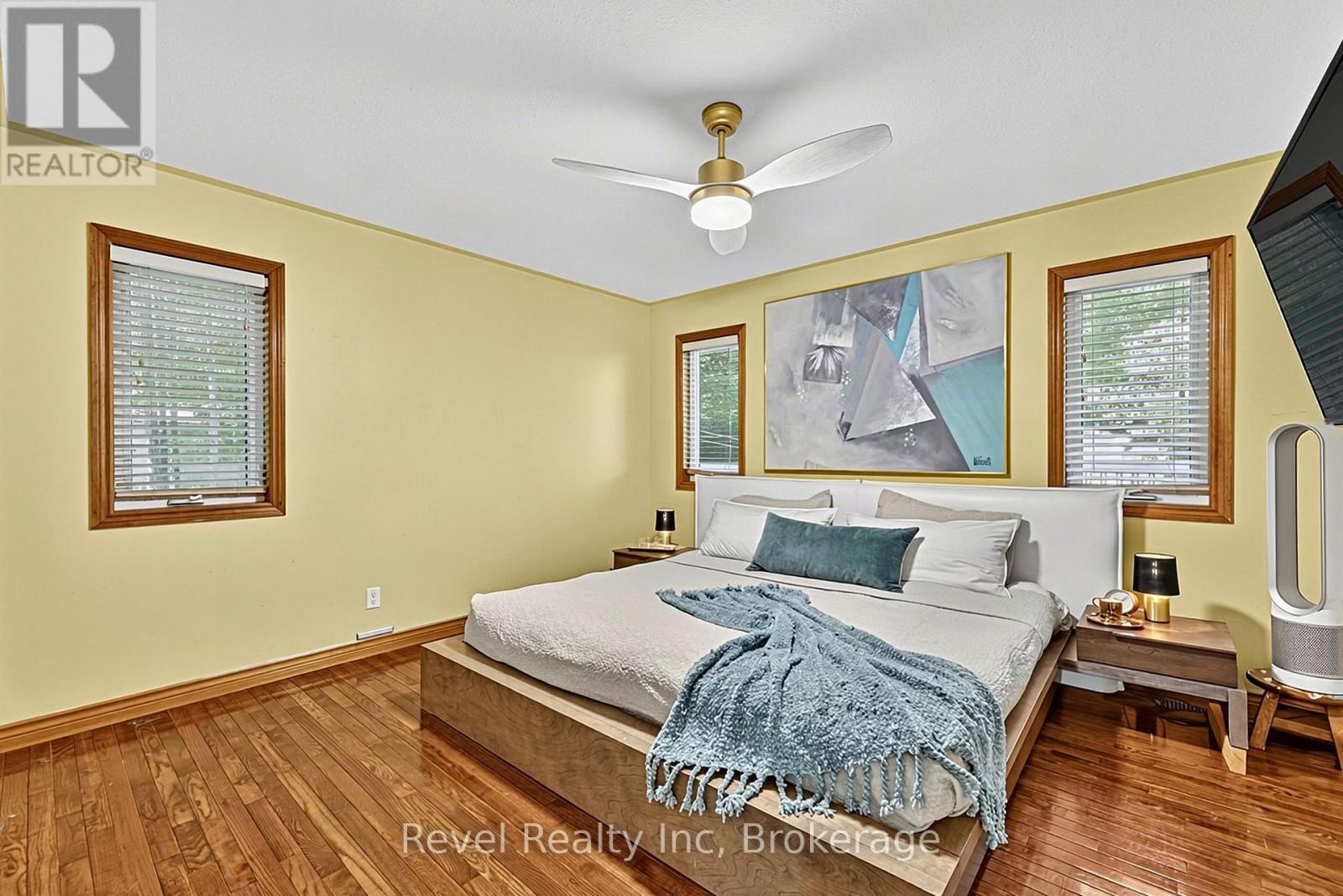 18 RUE VANIER ROAD - 10