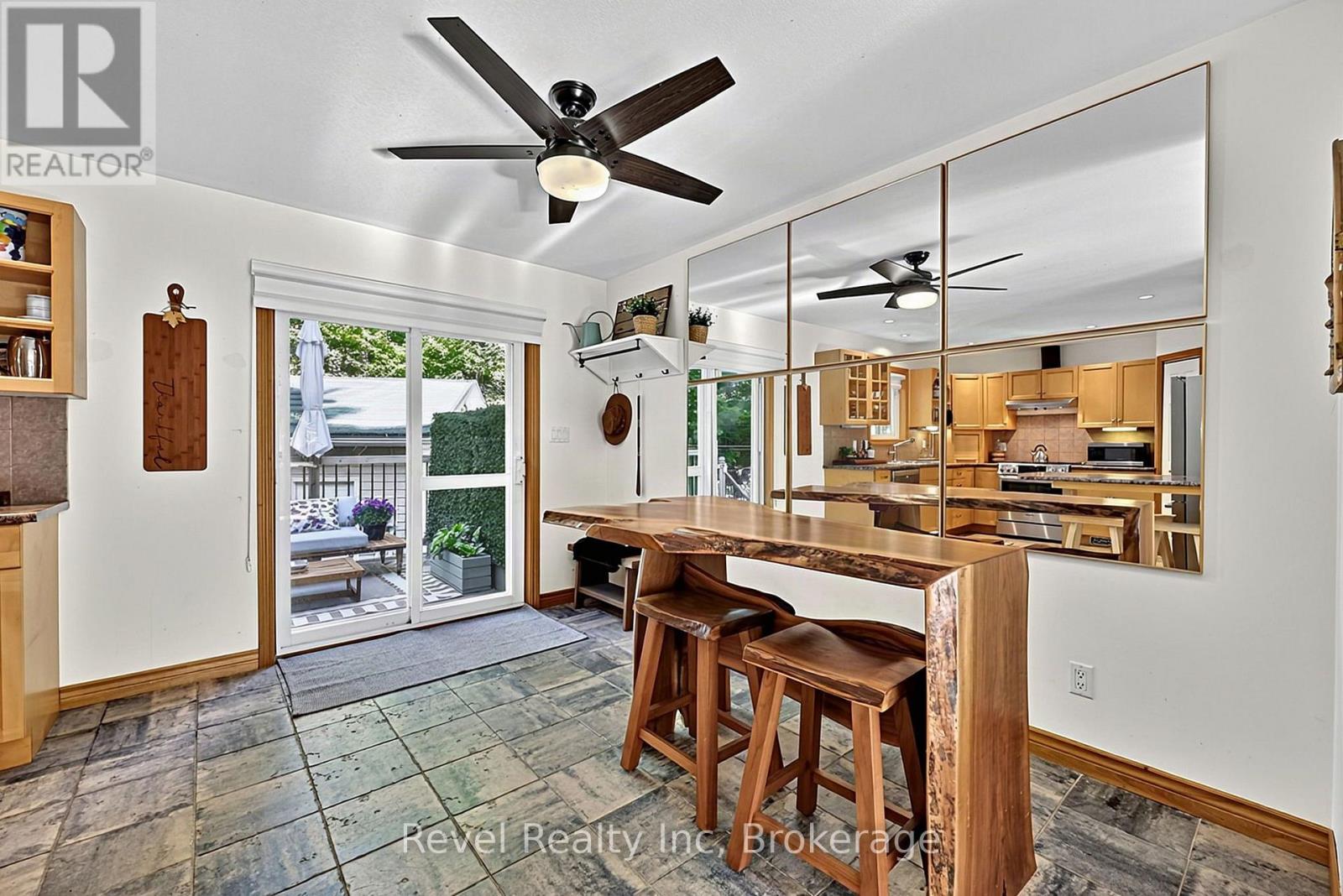 18 RUE VANIER ROAD - 8