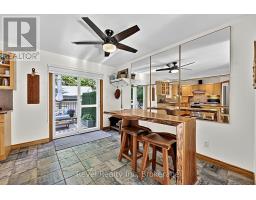 Laundry room - 18 Rue Vanier Road, Tiny, ON L9M0J2 Photo 8
