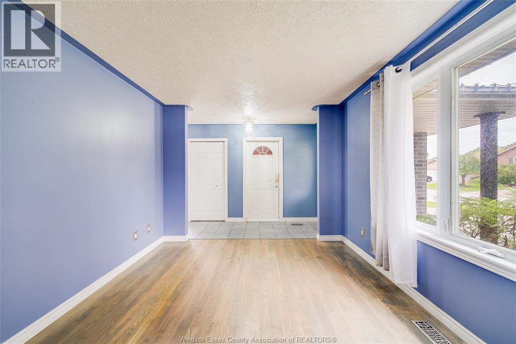 2163 CURRY - 8