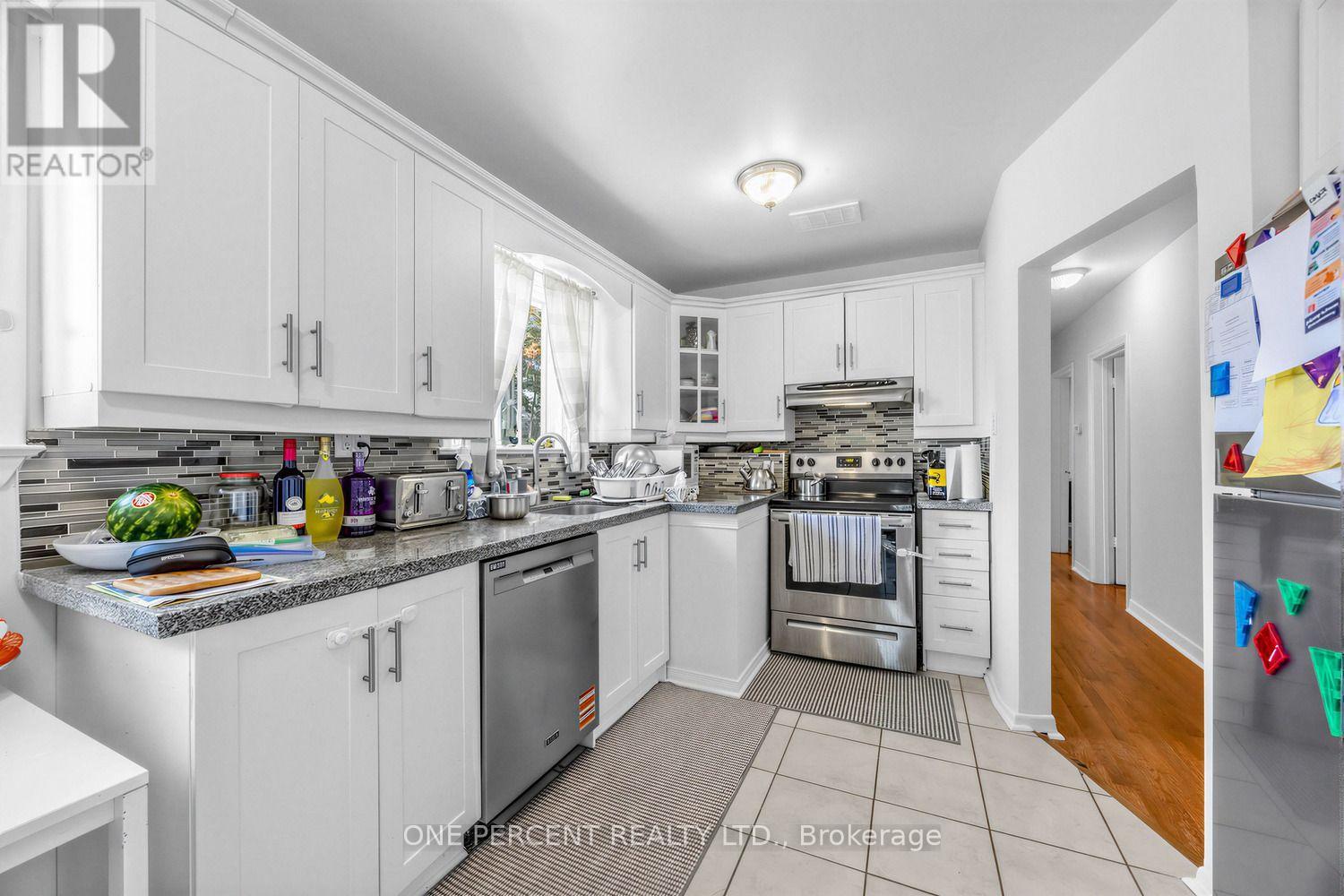 78 MELCHIOR DRIVE - 12