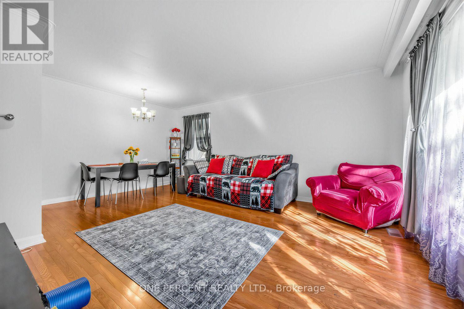 78 MELCHIOR DRIVE - 3