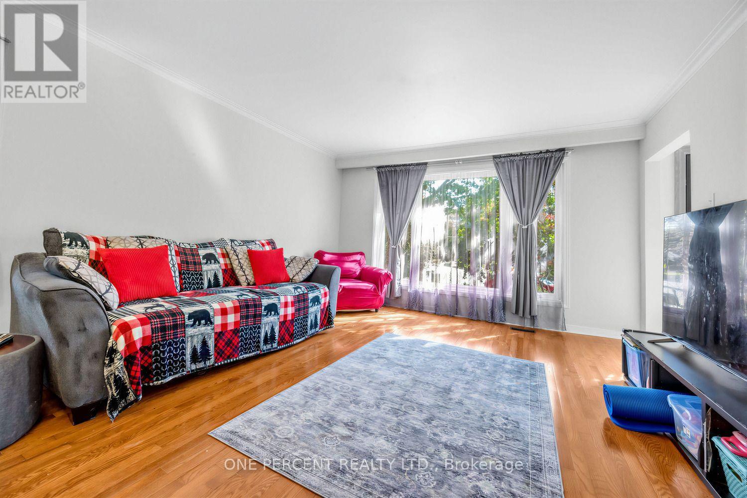 78 MELCHIOR DRIVE - 6