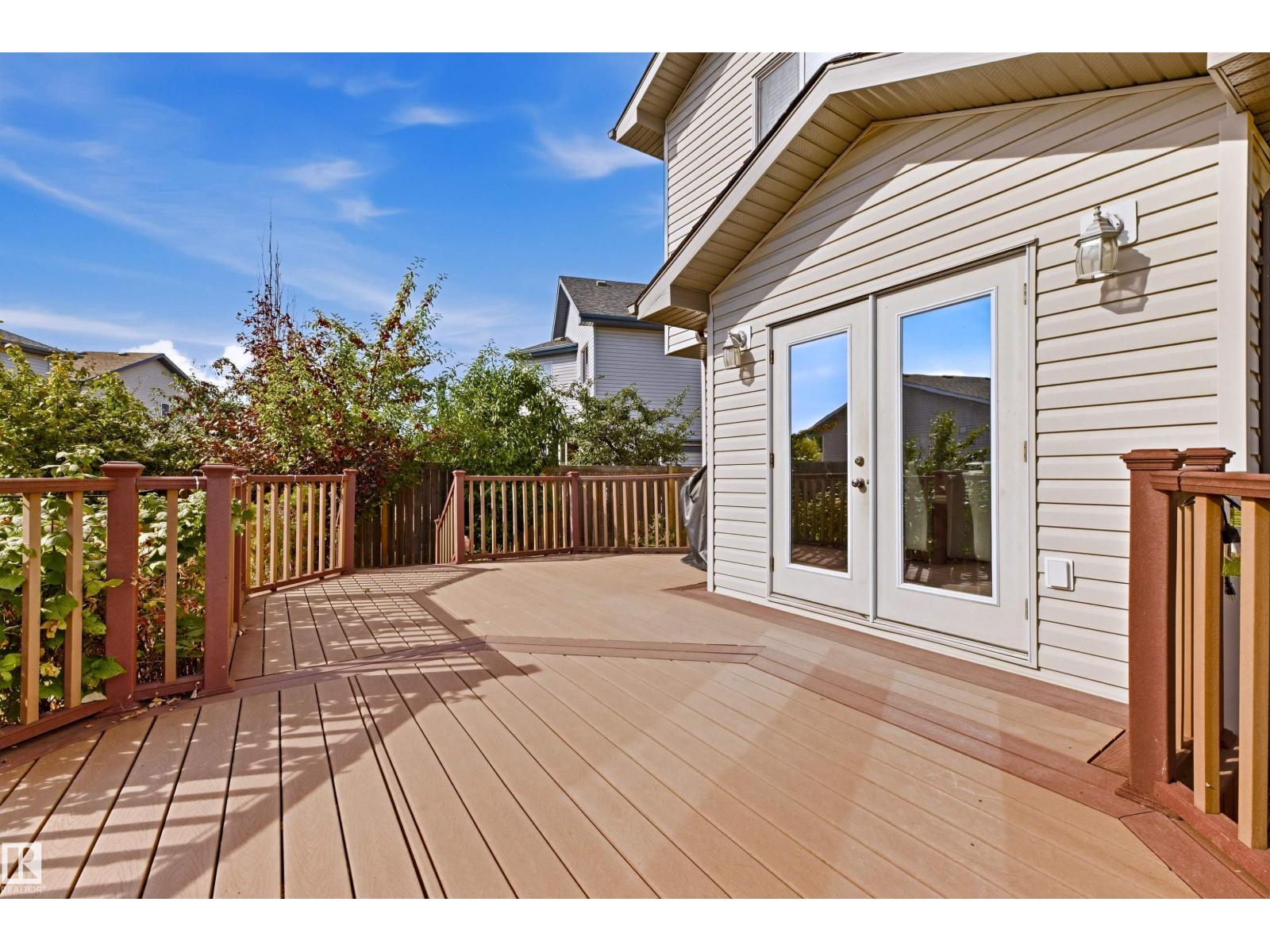 8903 176 AV NW - Image 36
